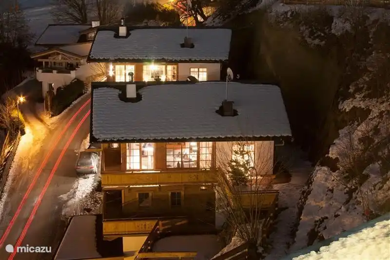 Het chalet gezien vanaf Hotel Alpin Juwel.