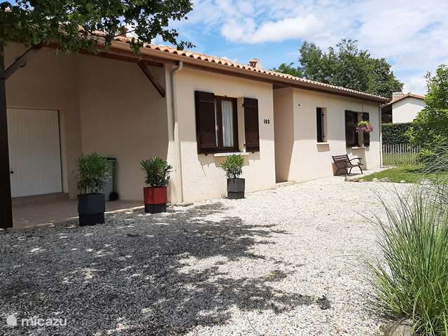 Holiday home in France, Charente, Rousinnes - holiday house Village Le Chat