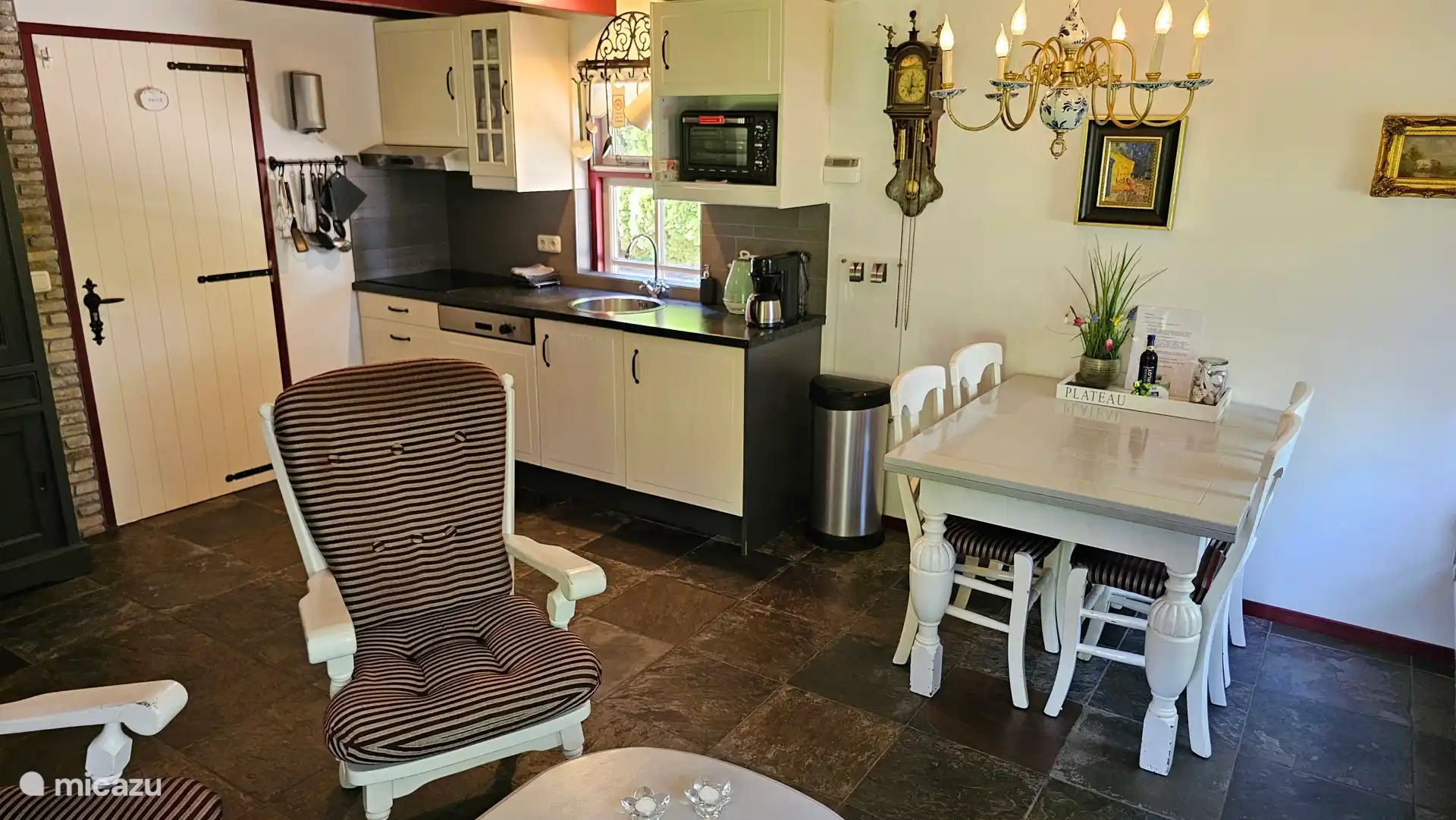 Kitchen and dining area