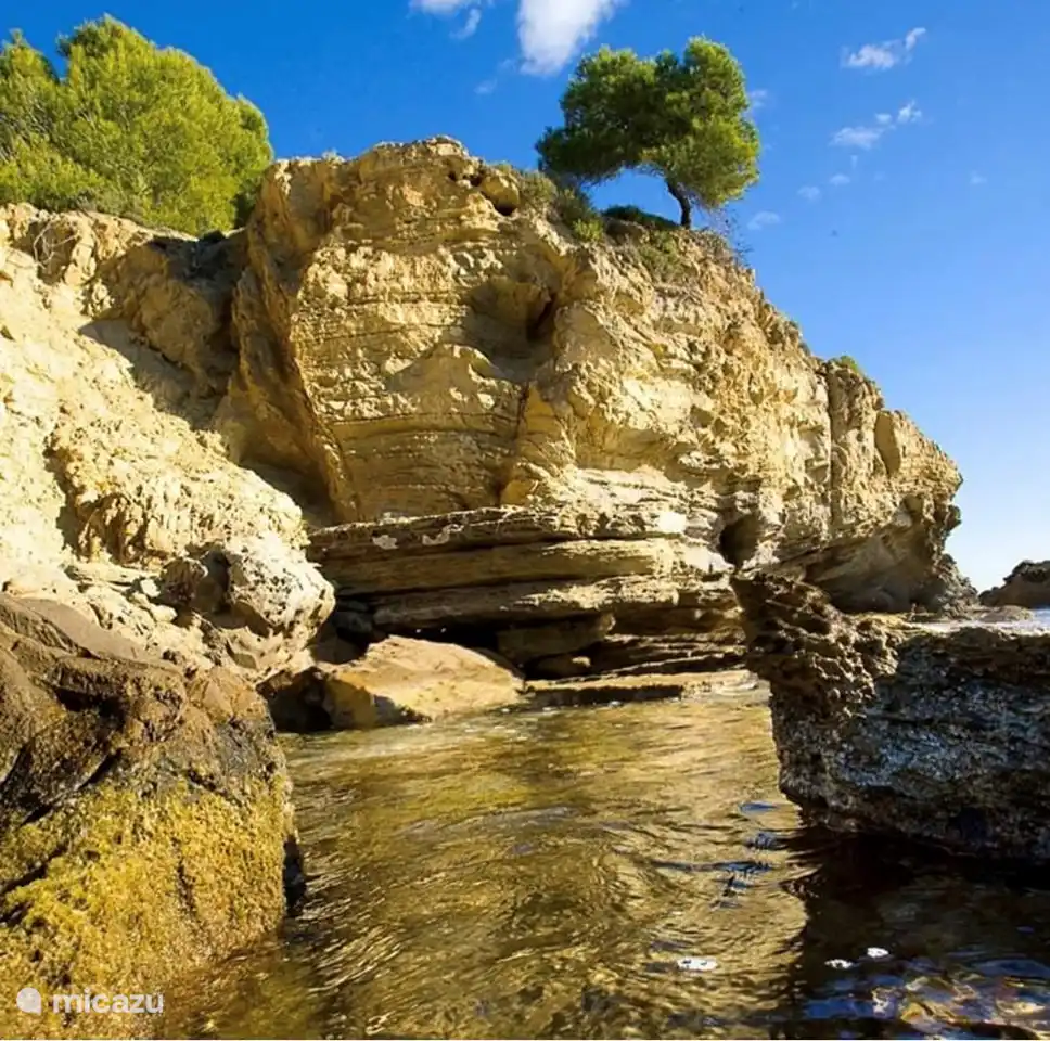 Die Küste der Costa Blanca ist wunderschön!