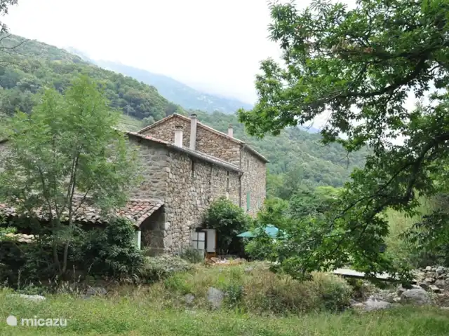 chabon 4 | France, Ardèche, Valgorge - gîte / cottage vue mas depuis le verger