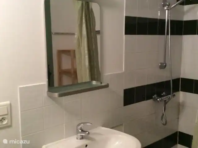 chabon 4 | France, Ardèche, Valgorge - gîte / cottage salle de bain avec douche/lavabo