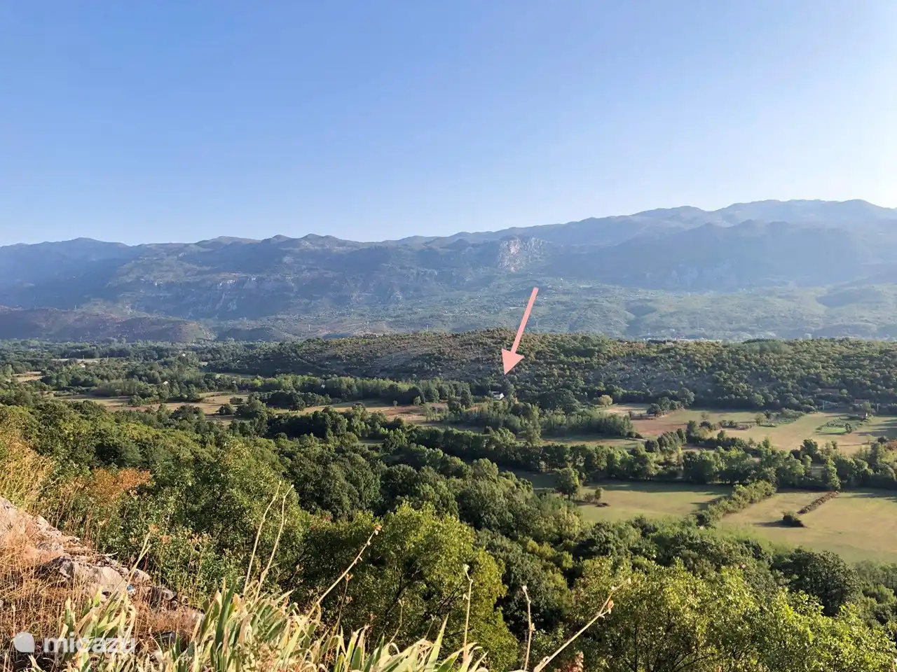 Vue de ma maison dans la vallée