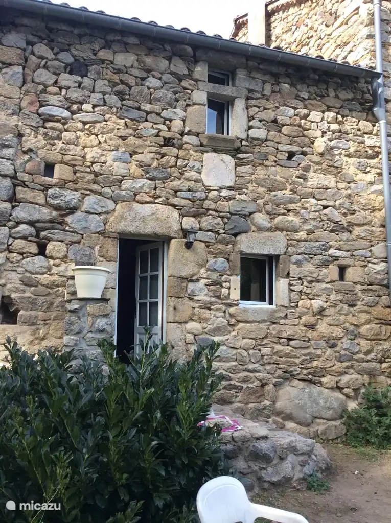 Chambon 6