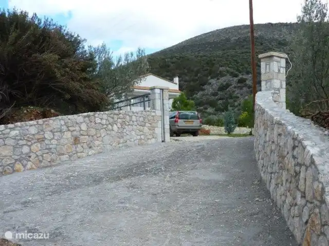 Villa individuelle de luxe Livadia | Grèce, Péloponnèse, Kantia - villa Portail et entrée télécommandés.