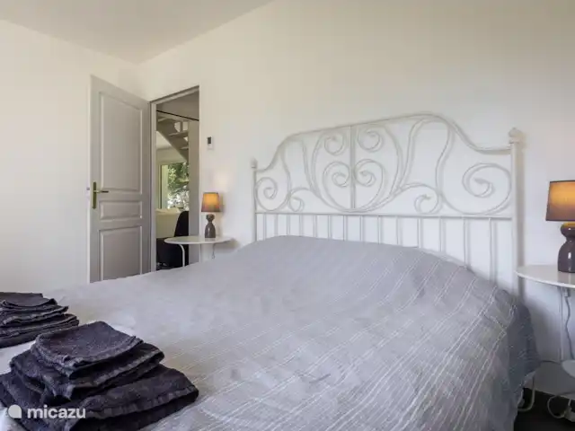 Garonne | France, Lot-et-Garonne, Pujols - maison de vacances Chambre