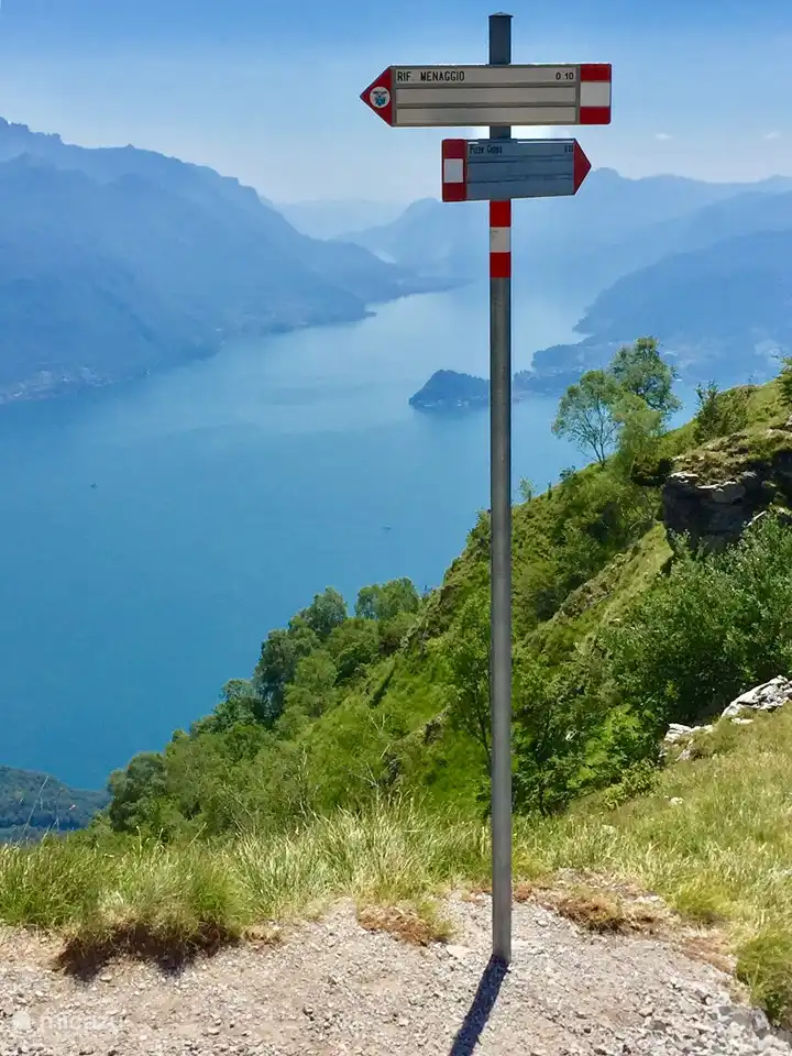 Hermosas rutas de senderismo por las montañas.