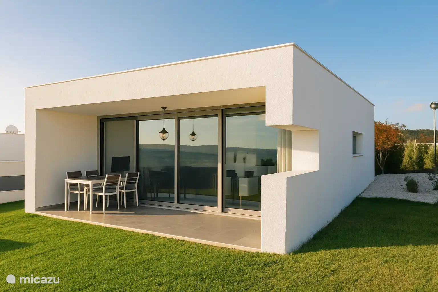 holiday house in Prata Coast, Portugal – Modern bungalow with private pool!