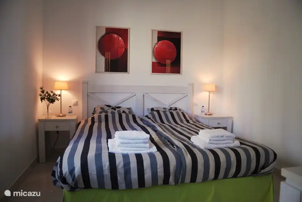 Toutes les chambres ont d'excellents matelas à ressorts.