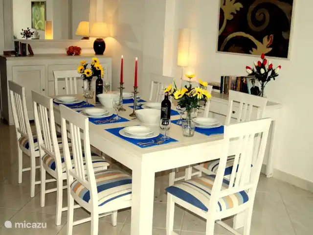 Vista Marina | Portugal, Algarve, Albufeira - maison de vacances La table à manger confortable, avec un espace pour 8 personnes.