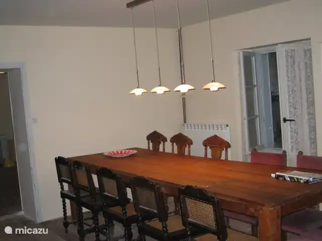 Location de Vacances France, Indre, Lignac, maison de vacances - Le Chêne La table du dîner