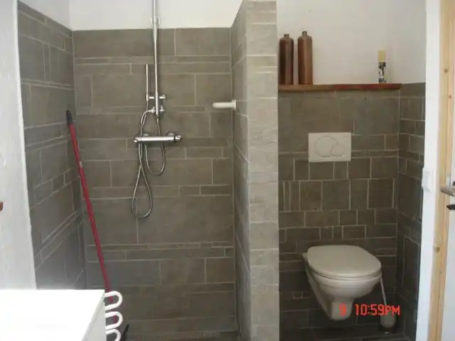 Villa Binami | Italie, Ombrie, Castiglione Del Lago - villa Salle de bain-2 avec WC, douche et lavabo