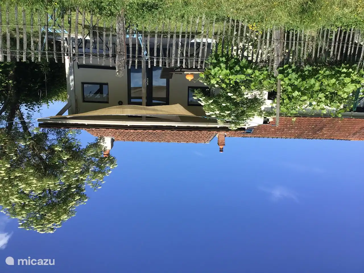 maar we hopen vooral dat jullie veeltijds buiten kunnen doorbrengen. Op dit bistrosetje of...
