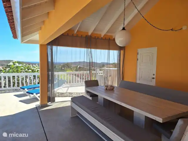 Villa Kas Tribon met privé zwembad huren in Curaçao, Banda Abou (west), Fontein - villa Grote eettafel