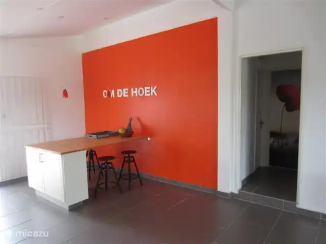 casa vacacional en Surinam, Wanica, Dirección – A la vuelta de la esquina El comedor.