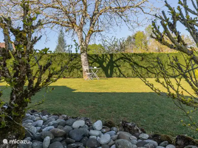 Terrasse | France, Dordogne, Terrasson - maison de vacances Jardin