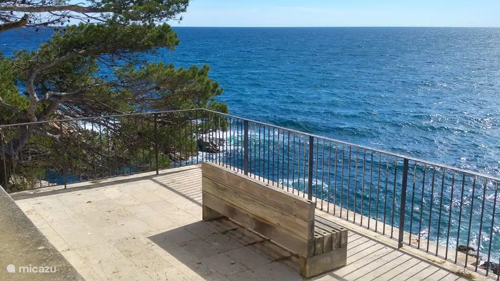 Camino de Ronda zu Fuß