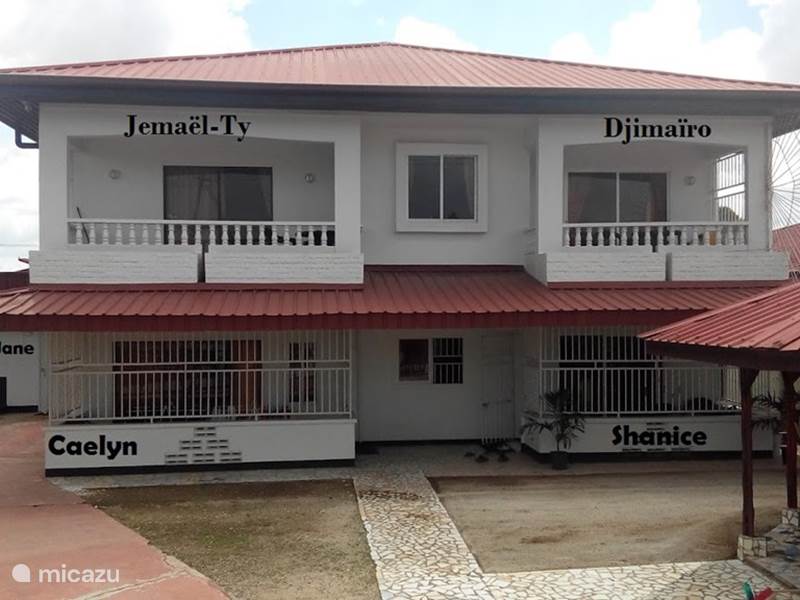 Vakantiehuis Suriname, Paramaribo, Paramaribo Appartement Riando appartement Djimaïro