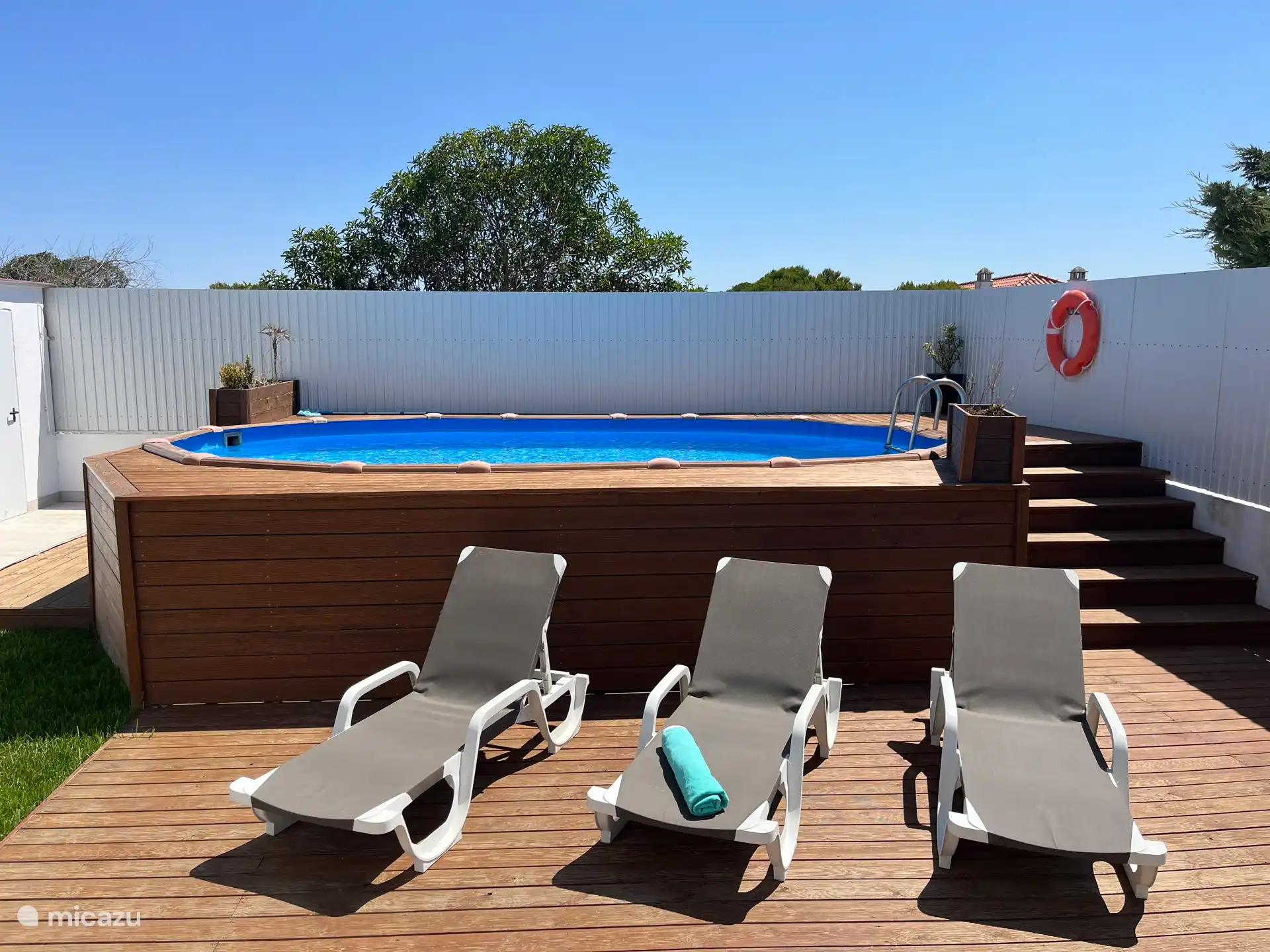 Vakantiehuis met zwembad in Algarve Portugal. Dichtbij het strand van Arrifana Aljezur.