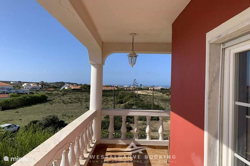 Vakantiehuis Portugal, Algarve, Aljezur Villa Ruime villa bij zee met zwembad
