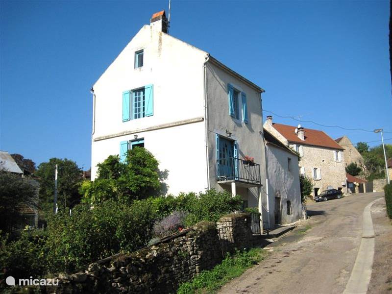 Maison de Vacances France, Yonne, Fontenay-près-Vézelay Gîte / Cottage La Vézélienne