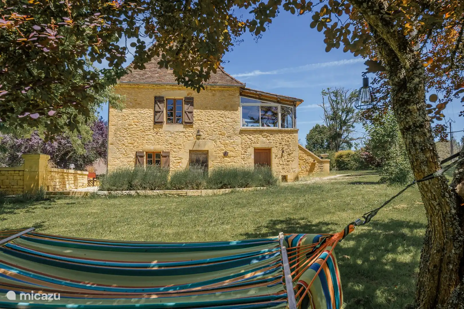 Hamac dans le jardin