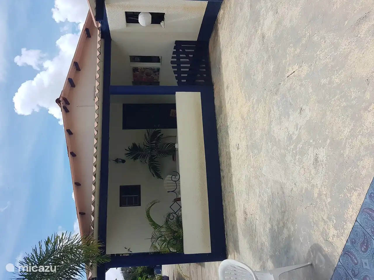 Coral Beach, terrasse.