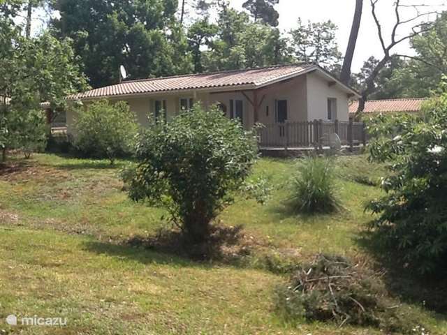 Holiday home in France, Poitou-Charentes – holiday house Maison 1:05