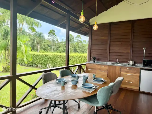 Location de Vacances Suriname, Commewijne, New Amsterdam, villa - Villa Nieuw, Amsterdam, Suriname  Terrasse / cuisine