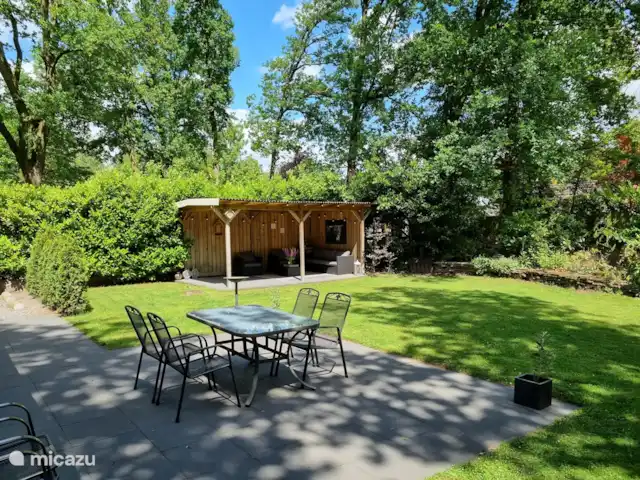 De Vlinder huren in Nederland, Gelderland, Winterswijk - bungalow tuin