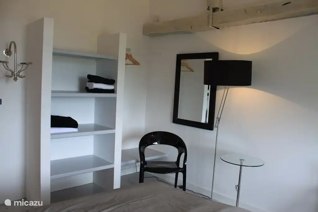 Schlafzimmer 4 Einzelbetten schönen Blick auf den Garten.