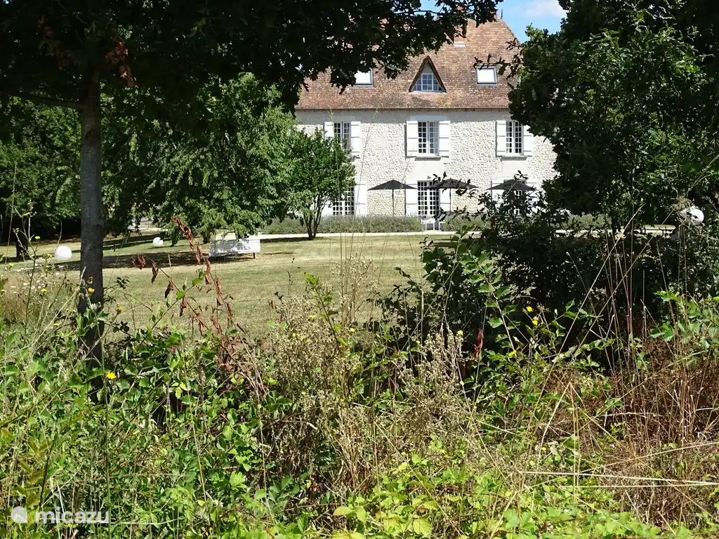 Rückansicht vom großen Garten