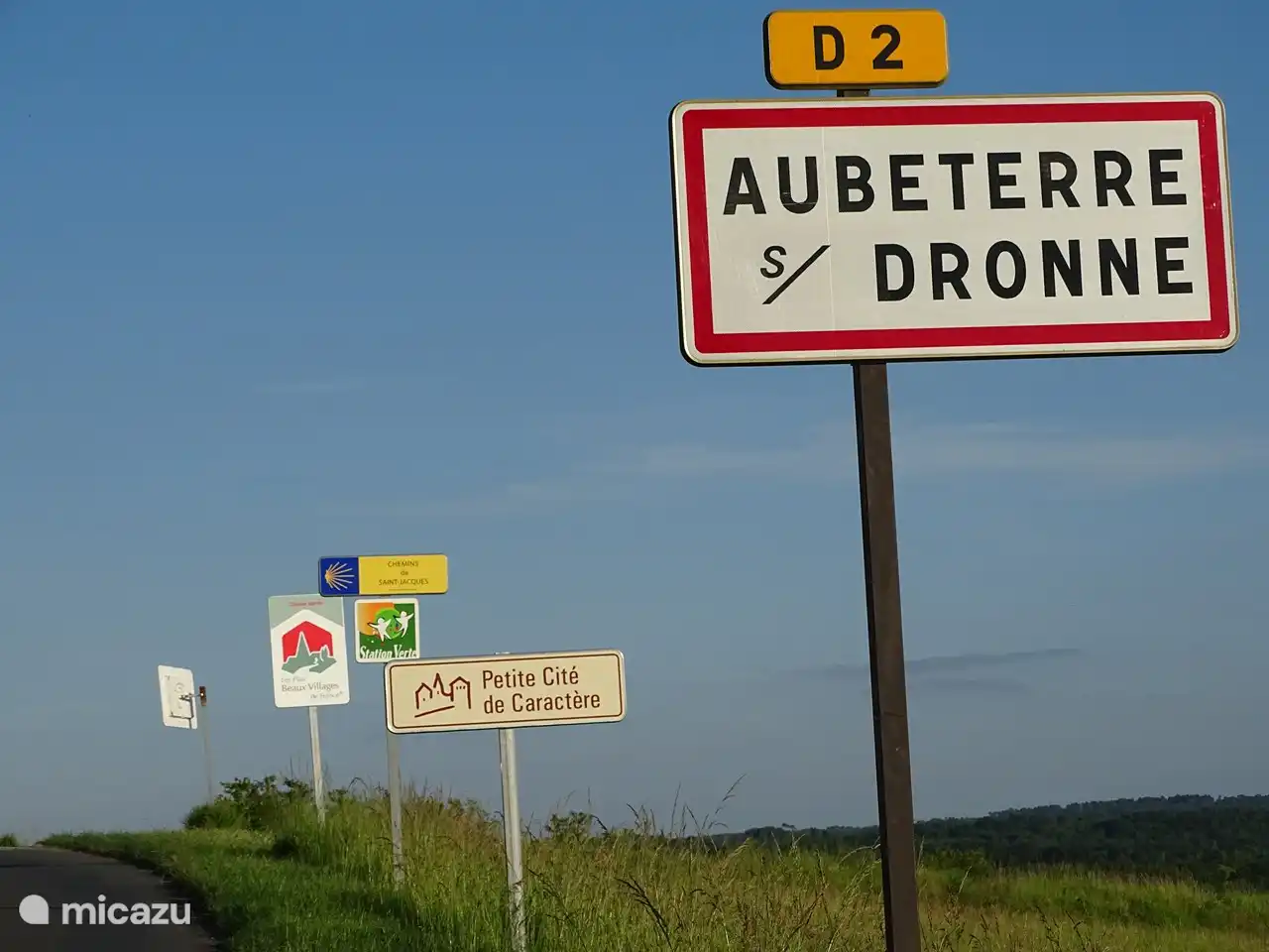 Aubeterre une des plus schöne Dörfer de France