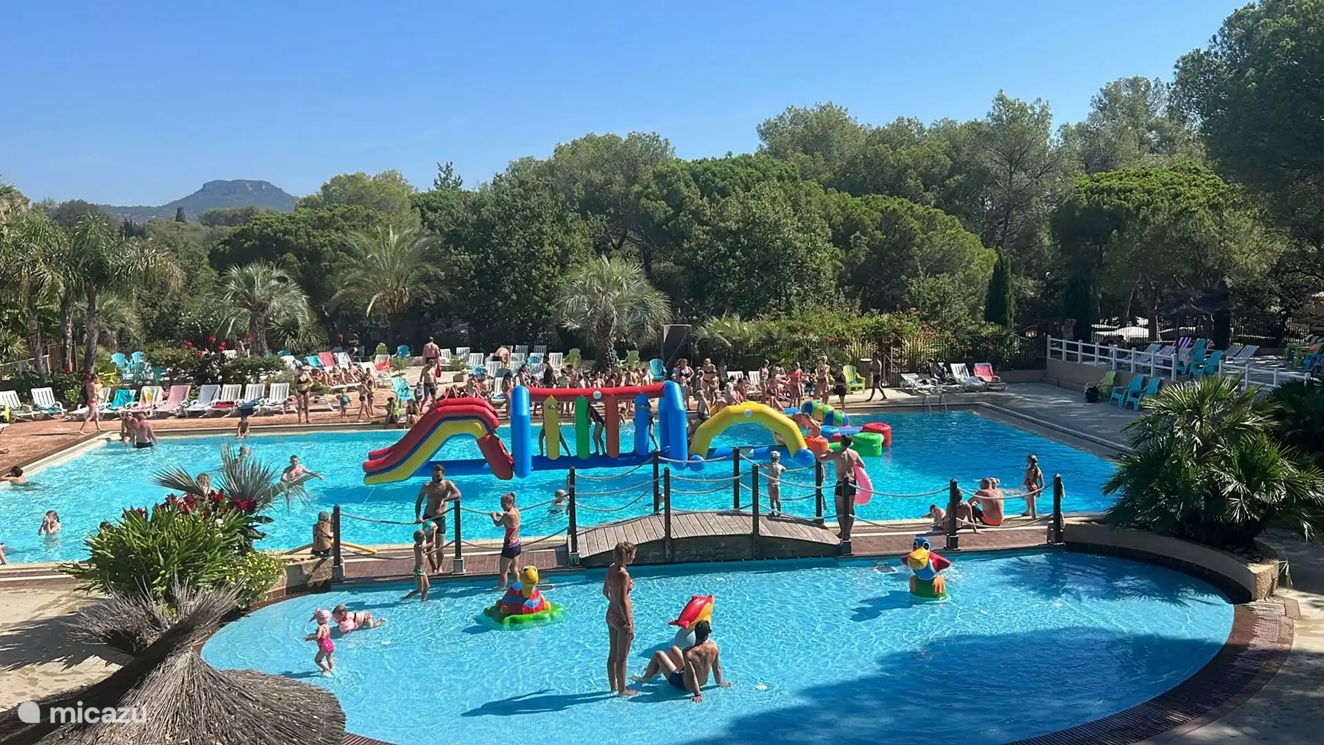 Schwimmbad Camping Lei suves (Greenchalets)