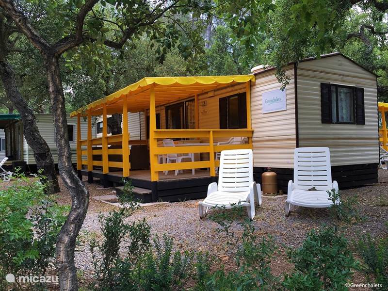 Holiday home in France, French Riviera, Roquebrune-sur-Argens Mobile home Lei Suves Cote d'Azur Retro chalet