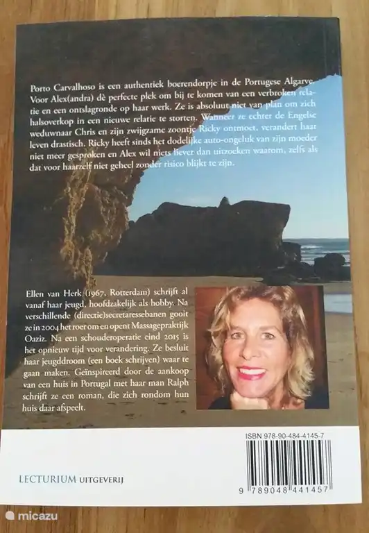 Mein Buch Silence is Silver findet in unserem Tal Porto Carvalhoso statt. Für alle, die vor oder nach dem Aufenthalt in unserer portugiesischen Atmosphäre kommen oder bleiben möchten! Verkauf in jeder (Internet-) Buchhandlung.