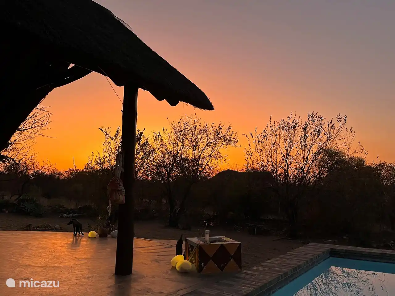 Genießen Sie einen Sundowner und den herrlichen Sonnenuntergang...