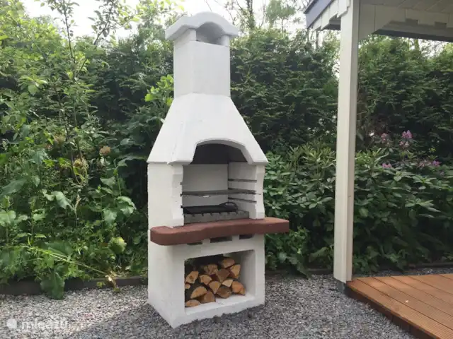Bungalow en bordure de forêt 8 avec 2 vélos électriques | Pays-Bas, Gueldre, Hoenderloo - bungalow NOUVEAU. Bon barbecue