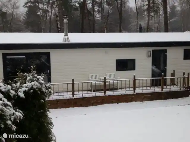 Bungalow en bordure de forêt 8 avec 2 vélos électriques | Pays-Bas, Gueldre, Hoenderloo - bungalow Noël 2014 au Bosbungalow 8.