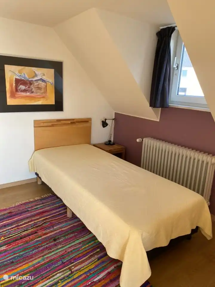 Schlafzimmer im Obergeschoss nach vorne, 3. Bett