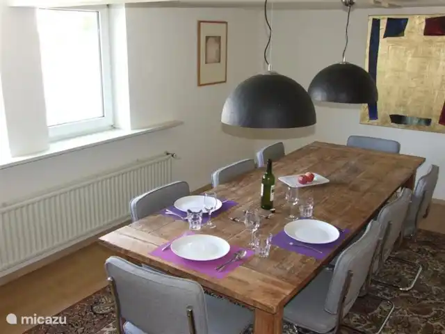 vakantiehuis huren in Duitsland, Sauerland, Warstein – Stadtgraben24 De sfeervolle eetkamer biedt plaats aan acht mensen.