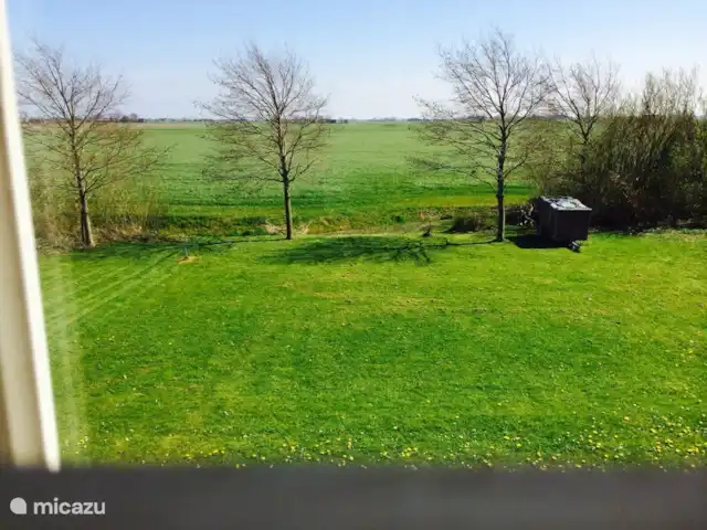 Bargereed 88 Tzummarum | Pays-Bas, Frise, Tzummarum - maison de vacances Vue de la maison sur les terres agricoles