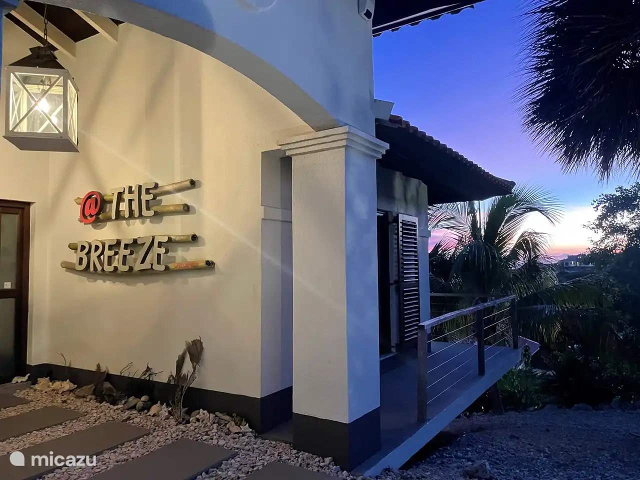 ¡Entra aquí y no querrás irte nunca!