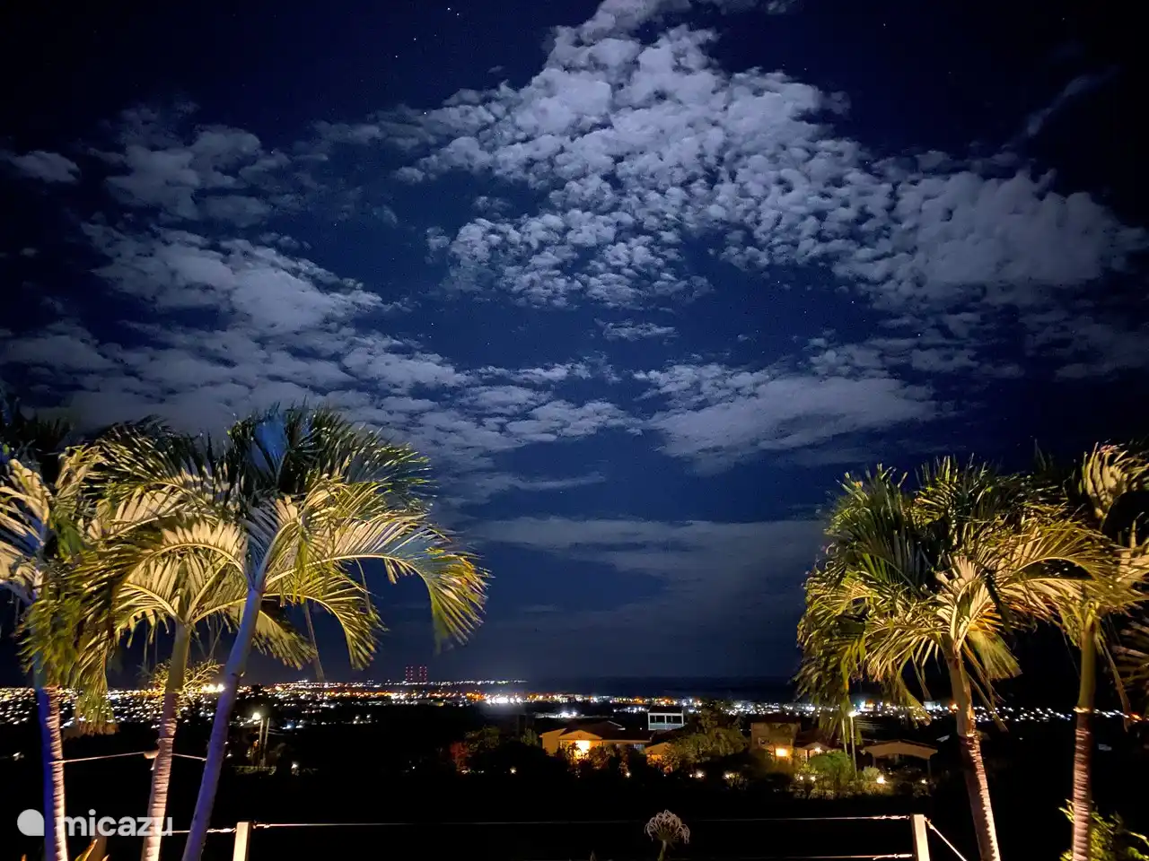 Tardes mágicas bajo un interminable cielo estrellado.