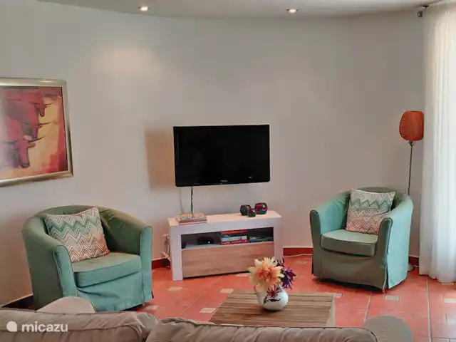 Casa Bodega | Espagne, Costa Blanca, Dénia - villa Appartement du bas : le coin salon et la télévision avec chaînes néerlandaises et un Chromecast