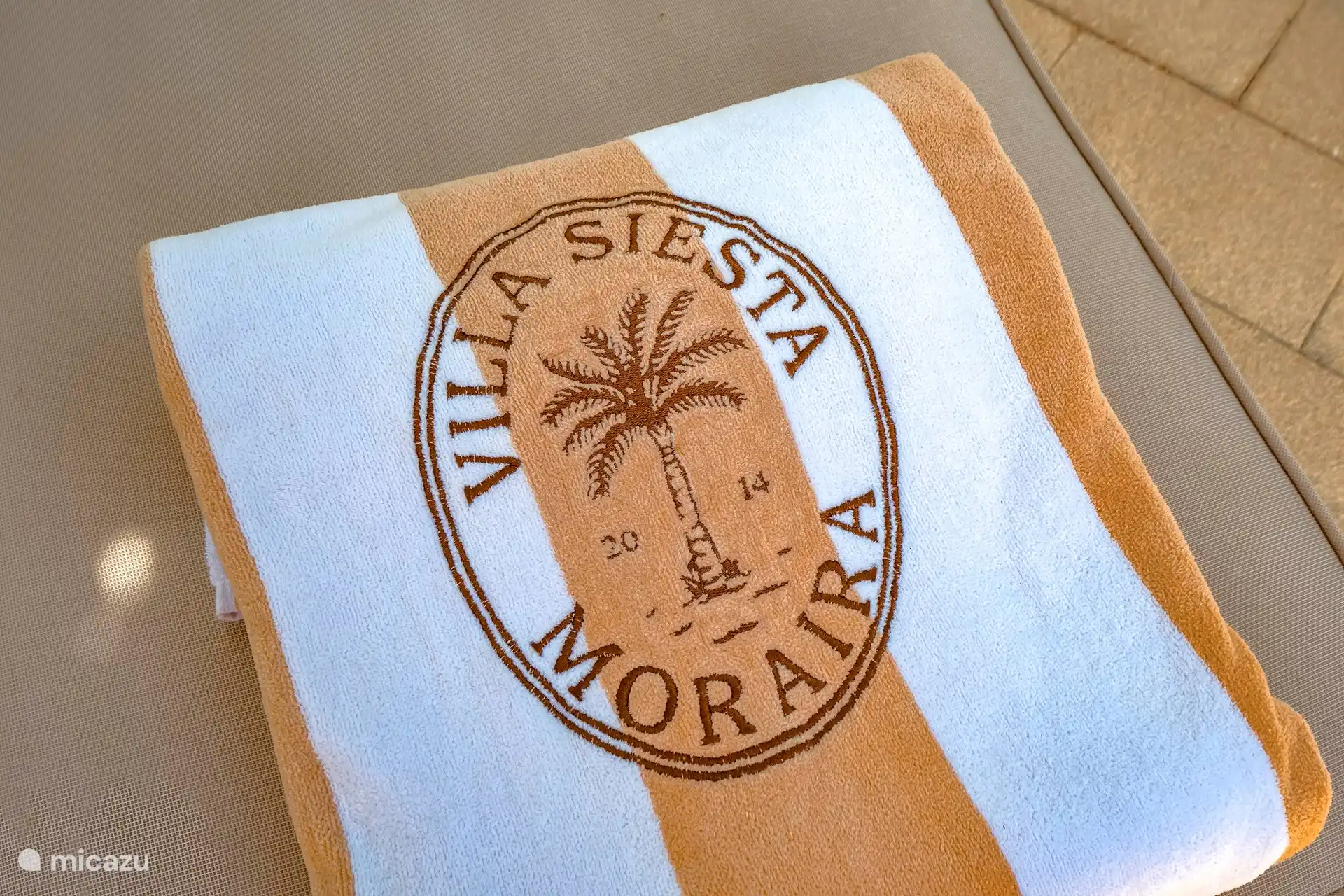 Toallas de playa de van Dyck. Se puede reservar como opción 