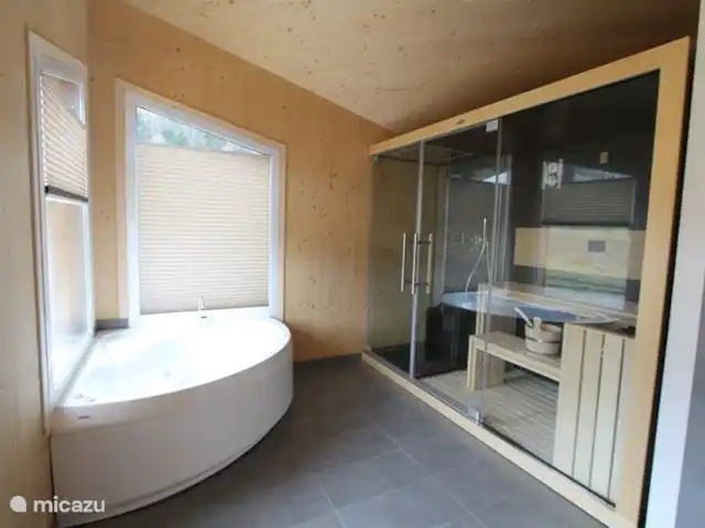 Chalet de bien-être Kreischberg | Autriche, Styrie, Sankt Lorenzen ob Murau - chalet Le chalet spacieux dispose d'un centre de bien-être avec le très exclusif hammam, sauna, douche et cabine de vapeur.