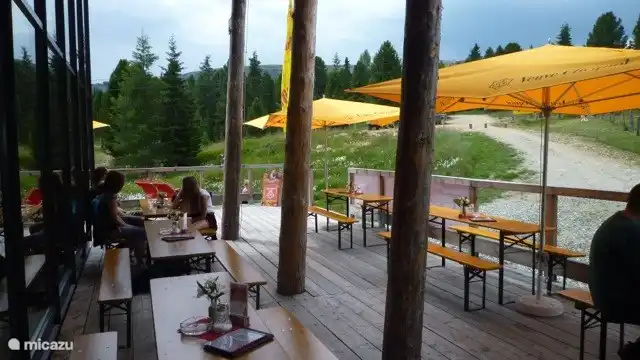 Schöne Wanderweg auf dem Kreischberg