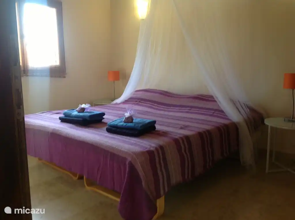 Dormitorio para 2 personas, las camas también se pueden usar como camas individuales