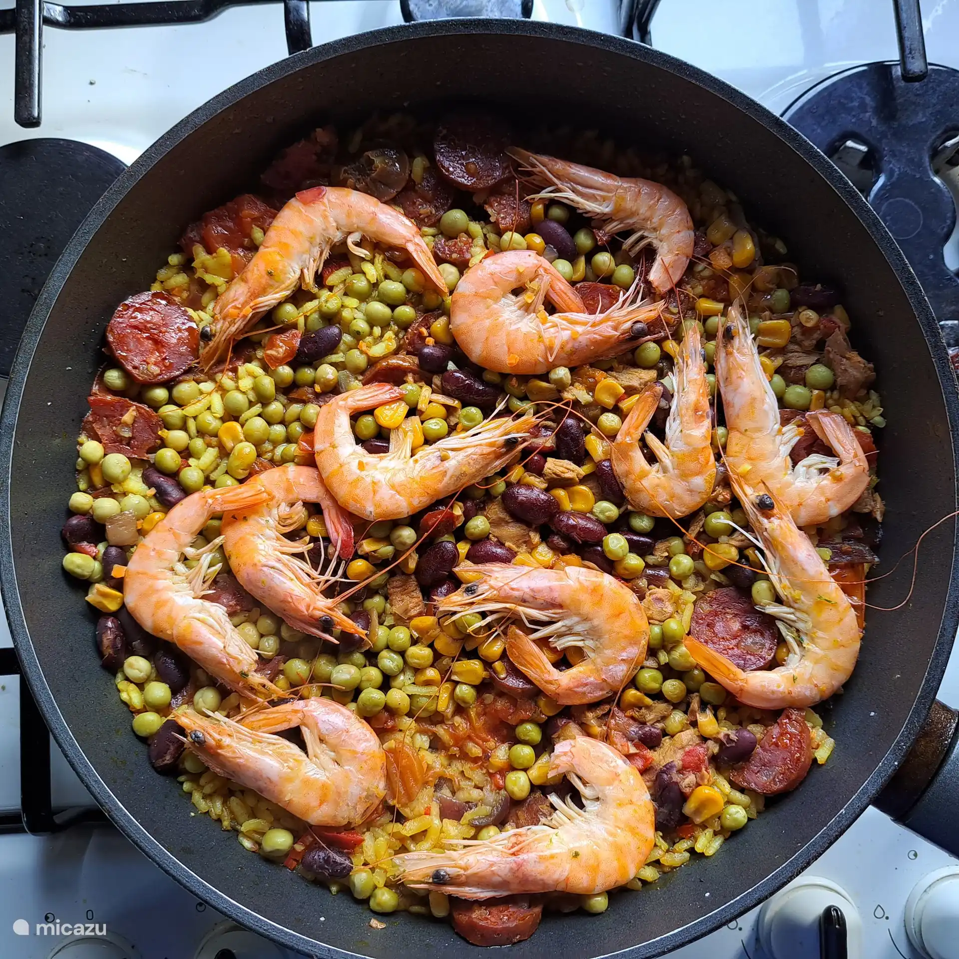 Deliciosa comida en casa o en el pueblo